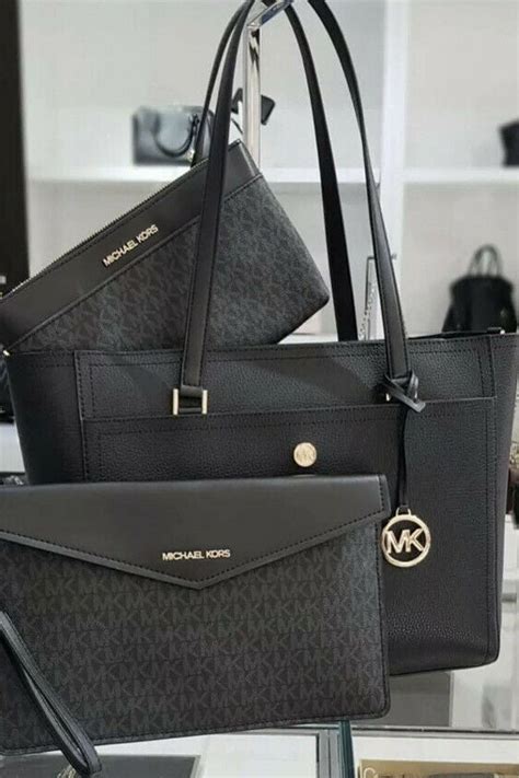 michael kors maisie bag.